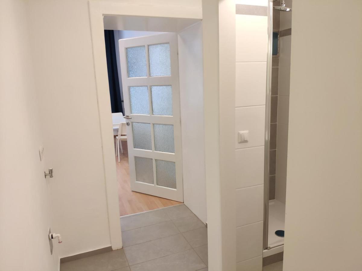 1210apartment Apartament